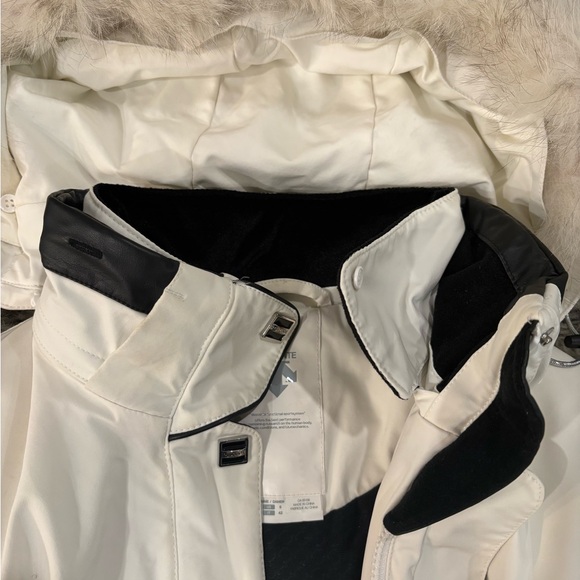 Descente Jacket - Picture 14 of 16